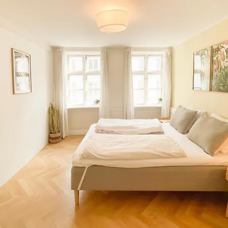 Apartman Large With 4 Bedrooms In Koppenhága
