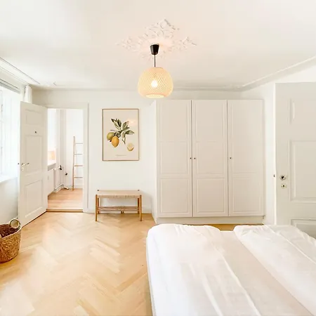 Large With 4 Bedrooms In Apartman Koppenhága
