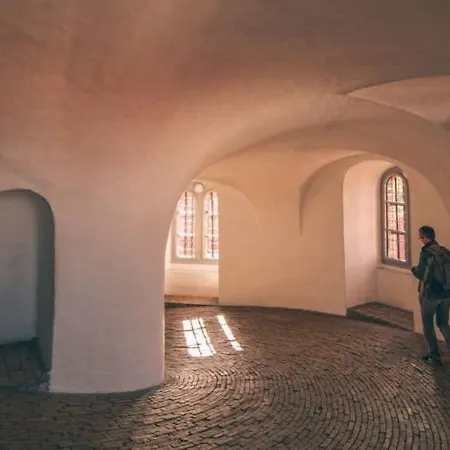 Appartement Large Apartment With 4 Bedrooms In Copenhagen *